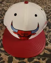 Chicago Bulls New Era 9Fifty WHITE/BLACK/RED Snapback Hat