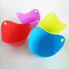 Egg Poacher Silicone Poaching Cups Set of 4 Boil Microwave Stove Top Cook Eggs
