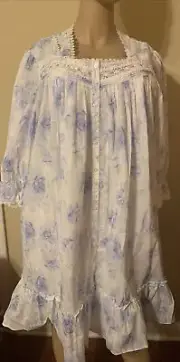 Eileen west Robe large Floral Blue / White