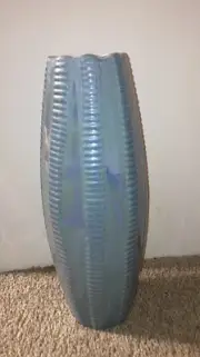 cloe light blue vase ceramic