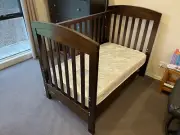 cot and change table