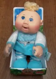 Cabbage Patch Kids CPK 2019 Holiday Helpers #119 Adele Holiday Collectible Doll