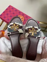 NWB Tory Burch Printed Everly Leather Gold Logo Slide Sandals Size 6.5 US