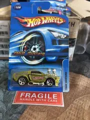 2005 HOT WHEELS 1968 MUSTANG COLLECTOR #128 MODEL #J7994--NEW El Segundo Shaker