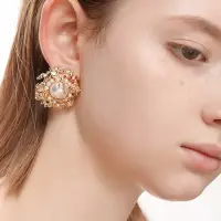 在飛比找momo購物網優惠-【KT DADA】純銀耳環 大耳環 韓國耳環 歐美耳環 復古