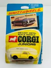 CORGI Juniors 1:64 MERCEDES BENZ 280SL Yellow NEW in ROUGH BLISTER !!