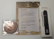 Olight 5 Year Anniversary i3T 2 EOS Flashlight & Coin Brand New Limited