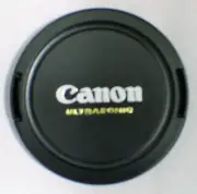 Canon 67mm USM Circular Styled Plastic Black Snap-On Front Lens Cap