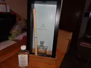 Partylite Black Reed Diffuser Wall Sconce, Reeds and Vanilla Citron Oil Refill