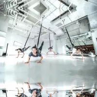 在飛比找蝦皮商城精選優惠-限定空中瑜伽活力帶蹦極繩家用舞蹈空中瑜伽5D懸掛式魔力帶瑜伽
