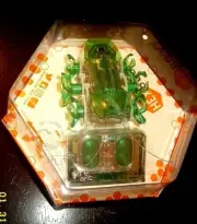 Hex Bugs new remote control battery op Green insect hex toy drives tumbles spins