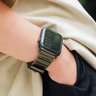 Skinarma日本潮牌 Apple Watch 42/44/45mm Shokku街頭款矽膠錶帶米色
