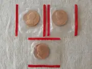 Vintage Presidential Coin Token Medal lot of 3 LINCOLN TRUMAN CARTER SEALED