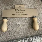 NEW Alla Cucina Mezzaluna Stainless Steel Beech Handles Made Italy Cutting Mince