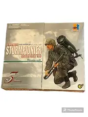 Dragon WW2 German Elite 4 in 1 3rd Anniversary Sturmpionier “Bernhardt”