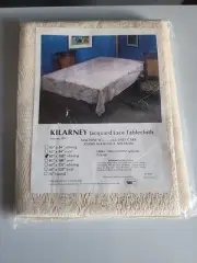 Vintage Kilarney Jacquard Lace Oblong Tablecloth 60” x 108”