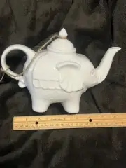 BIA Cordon Bleu (White) Porcelain Good Luck Elephant Tea Pot with Raised Trunk