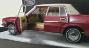 TRAX 1:43 diecast TO08B Opal Series model of a 1974 Holden HJ Statesman De Ville
