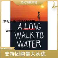 在飛比找露天拍賣優惠-A Long Walk To Water 書