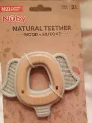 Nuby Natural Wood And Silicone Teether BPA Free +3 Mon