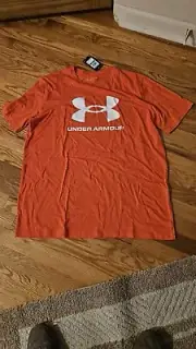 Under Armour Orange t shirt xl