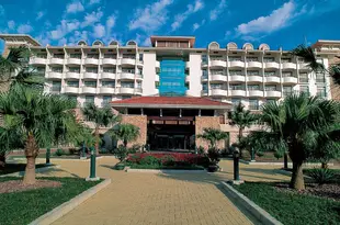 興安樂滿地度假酒店Merryland Resort Hotel