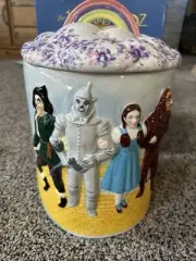 NIB Wizard of Oz "No place like Home" Rainbow Cookie Jar by Star Jars Box 1998