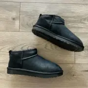 NIB Ugg. Classic Ultra Mini II Boot. Black. Size 11.