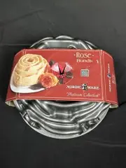 Nordic Ware ROSE Bundt Cake Pan Nonstick Cast Aluminum 10 Cup Capacity, New