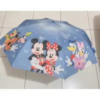 在飛比找蝦皮購物優惠-香港迪士尼 米奇家族 折疊傘 雨傘 （送米奇拉鍊收納硬盒）
