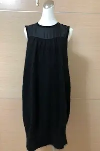 在飛比找Yahoo!奇摩拍賣優惠-Sportmax黑色羊毛無袖花苞洋裝