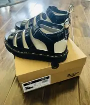 Dr. Martens Blaire Women's Platform Sandals Black Size 9 Patent Leather Summer