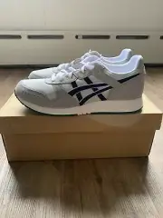 ASICS Lyte Classic Grey Mens Athletic Shoe Men Size 9.5 New In Box