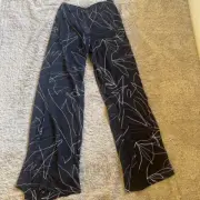 RRP: $229 BNWT SABA Beautiful Black/White Printed Pants (6/8)