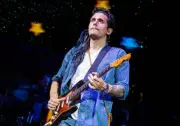 John Mayer at the DTE Energy Music Theater on August 7 2013 in Cla- Old Photo 28