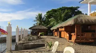 竹村海灘旅館Bamboo village on the beach