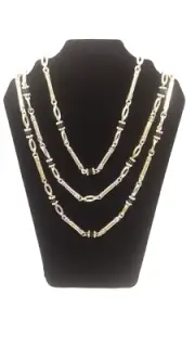 Avon Vintage 2004 Casual Silvertone And Jet Multistrand Necklace