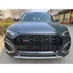 AUDI Q5 黑化亮面蜂巢式水箱罩（副廠）