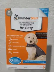 THUNDERSHIRT Medium Dog Anxiety Jacket Gray Brand New In Box
