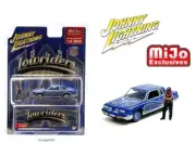 1984 Oldsmobile Cutlass with American Diorama Figure Lowriders Johnny Lightning