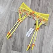 NWT Victoria’s Secret For Love & Lemons Mirabelle Yellow Garter Belt Size M