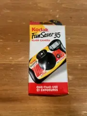 Kodak Fun Saver 35 Single-Use Disposable Camera 27ex MAX 400 Film Expire 11/2006