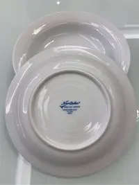 在飛比找Yahoo!奇摩拍賣優惠-NORITAKE#日本皇室瓷器#詩羅恩深湯盤