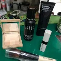 在飛比找蝦皮購物優惠-Bobbi brown bb 冬蟲夏草 九成新