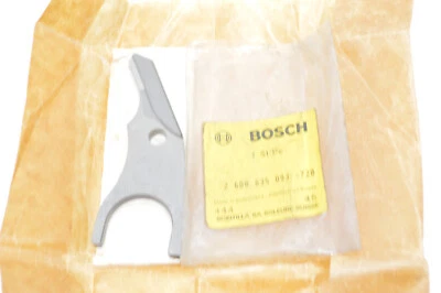 BOSCH/Dremel/CST Berger/RotoZip Bpt: 2608635093 Lower Blade Fits Bosch 1520