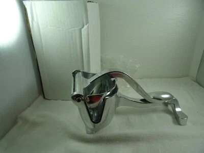 Aluminum Juicer w/strainer Tabletop Hand Press Citrus Press New