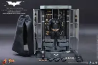 在飛比找Yahoo!奇摩拍賣優惠-金錢貓雜貨 全新 HOT TOYS MMS234 黑暗騎士 