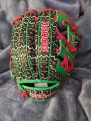 RARE IG Exclusive Wilson A2000 1786 Ugly Christmas Sweater Glove 11.5