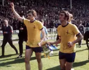 Arsenal 2 v Liverpool 1 Arsenal John Radford and Ray Kennedy celeb- Old Photo