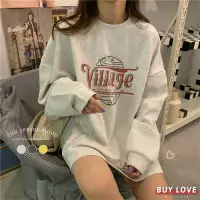 在飛比找momo購物網優惠-【BUY LOVE 買到戀愛】現貨 Village圓領大學T